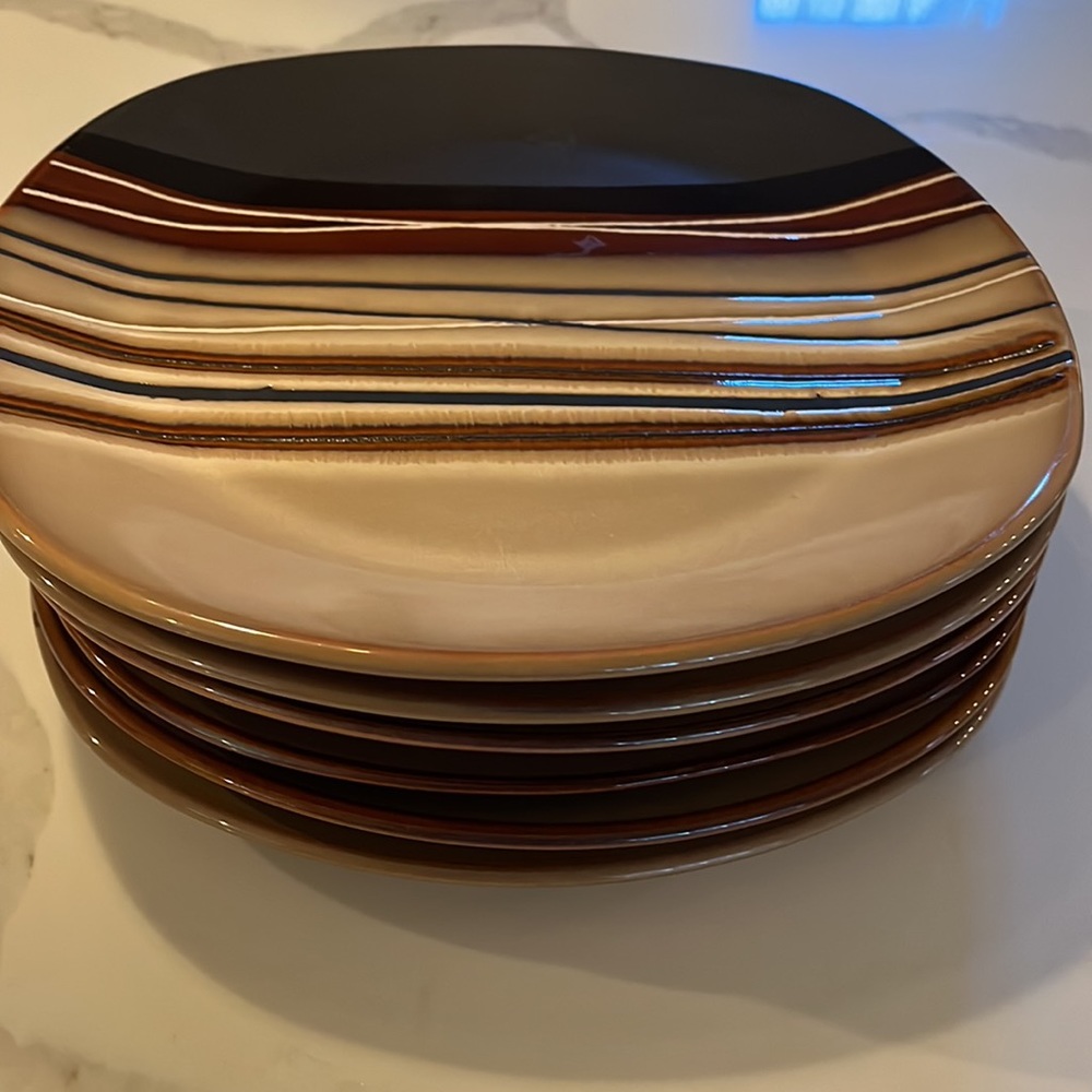 Vintage Better Homes&Gardens Sand, Rust/ Matte Black Bazaar 5pc Set 11” x 11”
